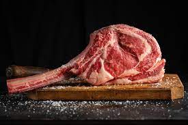 Tomahawk Steak από μοσχάρι, dry aged 28-35 days, John Stone