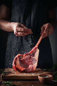 Tomahawk Steak από μοσχάρι, dry aged 28-35 days, John Stone