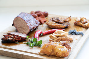 Grill Box #1 Ένα κουτί για να γνωριστούμε | Iδανικό για 4-6 άτομα | meatandfire.gr