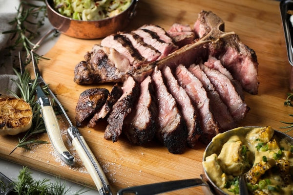 T-bone από μοσχάρι, dry aged 28-35 days, John Stone